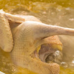 5 Tips Merebus Rahasia Ayam Empuk & Kaldu Jernih: Wajib Dicoba