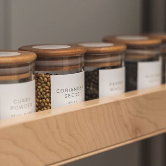 6 Cara Menyimpan Bumbu Dapur Segar: Awet Lebih Lama & Siap Masak Kapan Saja