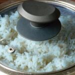 trik Anti Gagal Memasak Nasi Putih di Magic Com