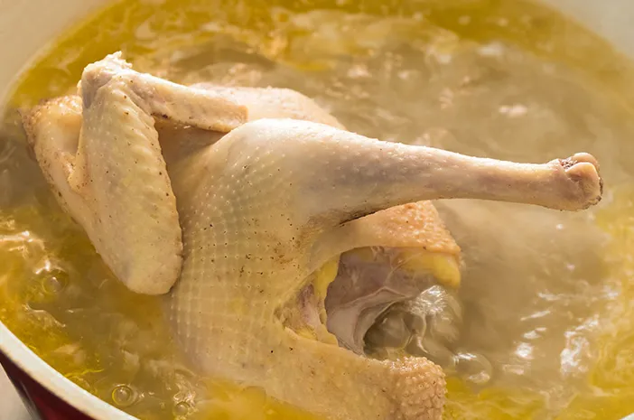 7 Tips Rahasia Sup Ayam Gurih yang Wajib Kamu Coba 2025