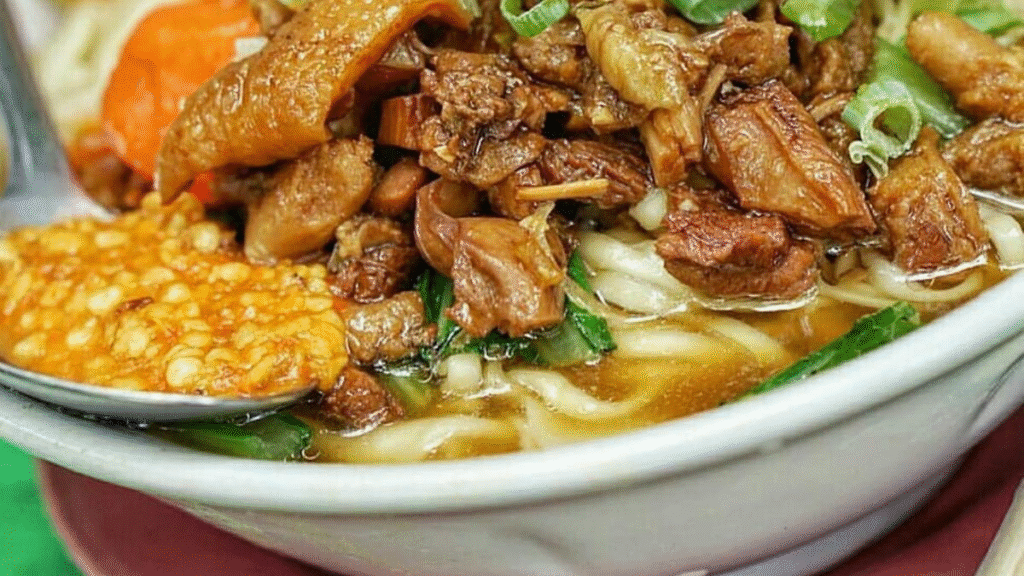 Resep Mie Ayam Lezat yang Mudah Dicoba Pemula 2025